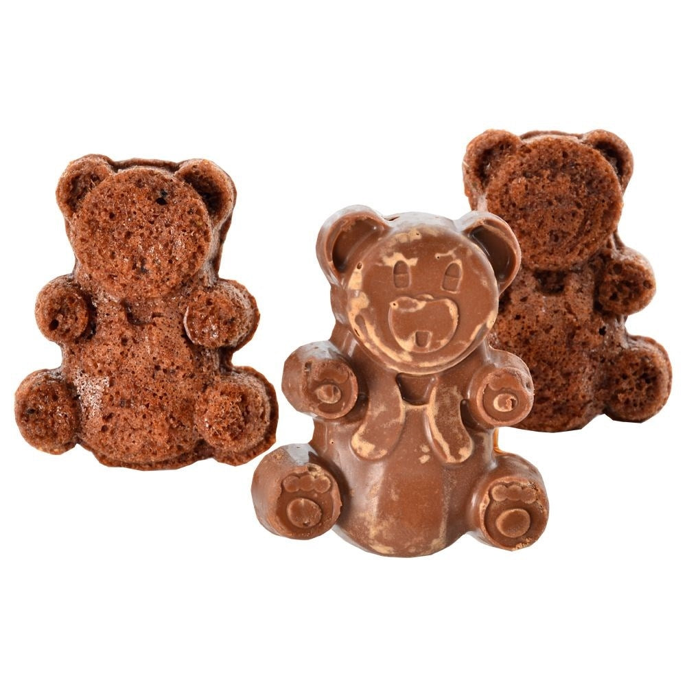 Silicone mold for easy bear-shaped cake baking