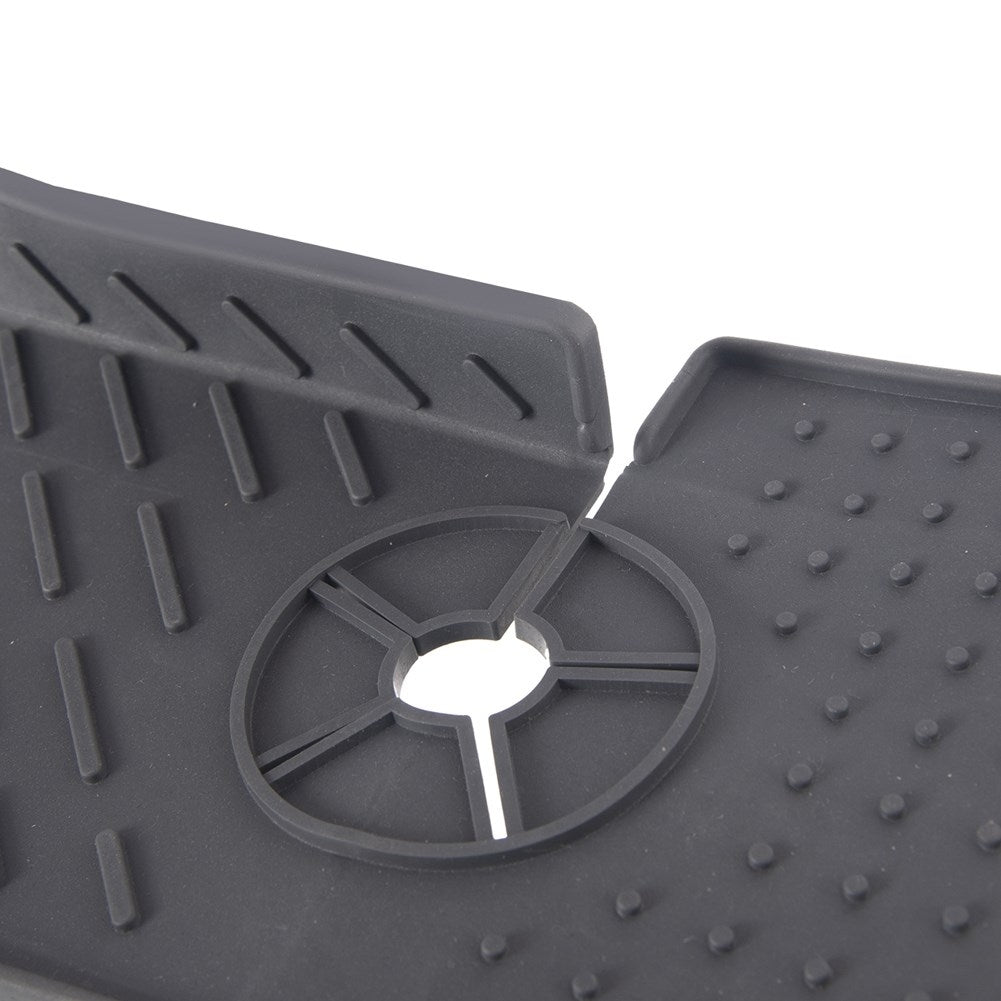 Silicone sink mat: protection against moisture and practical underlay