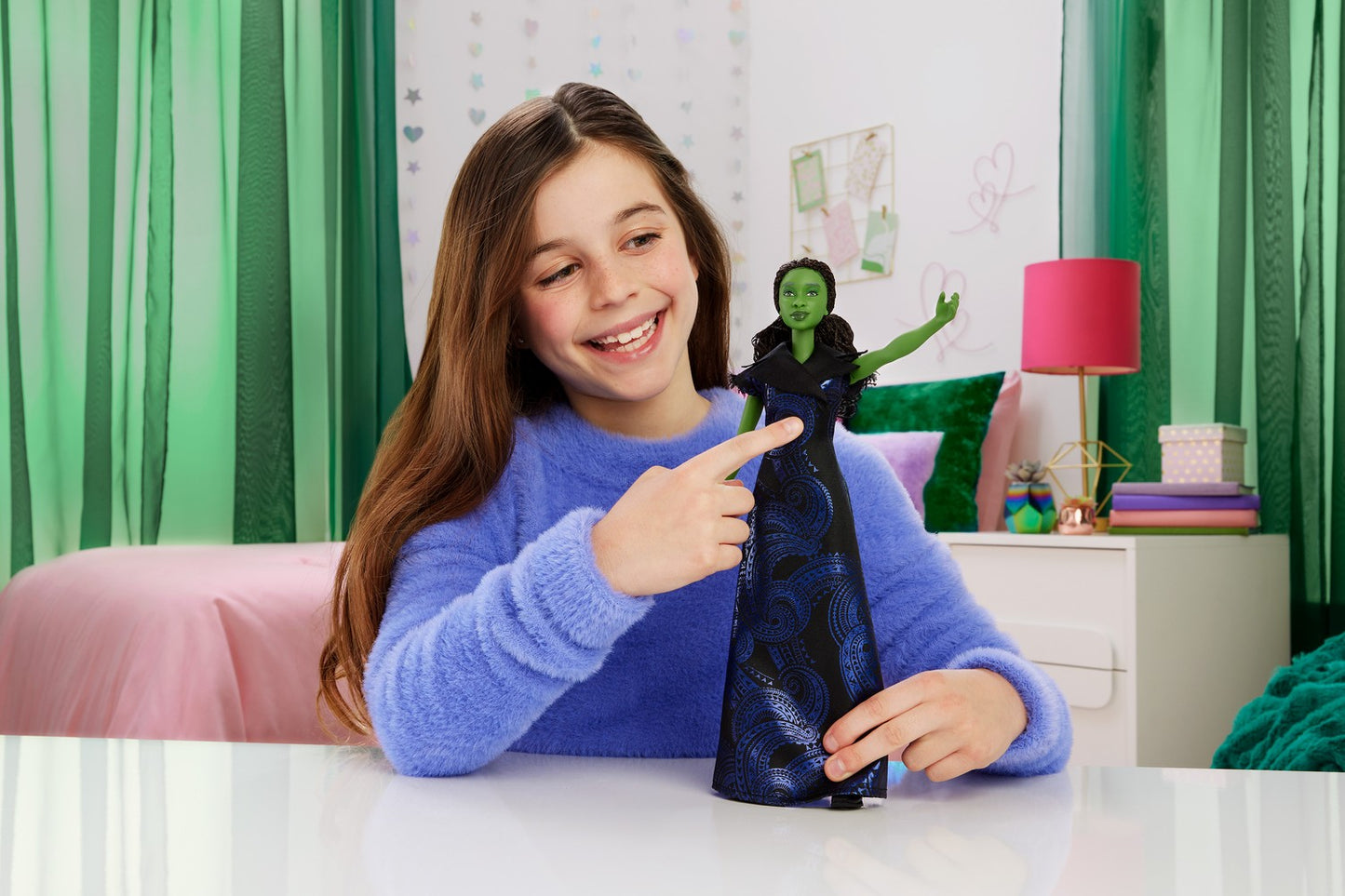 Elphaba Singing Doll, Wicked Musical Toy
