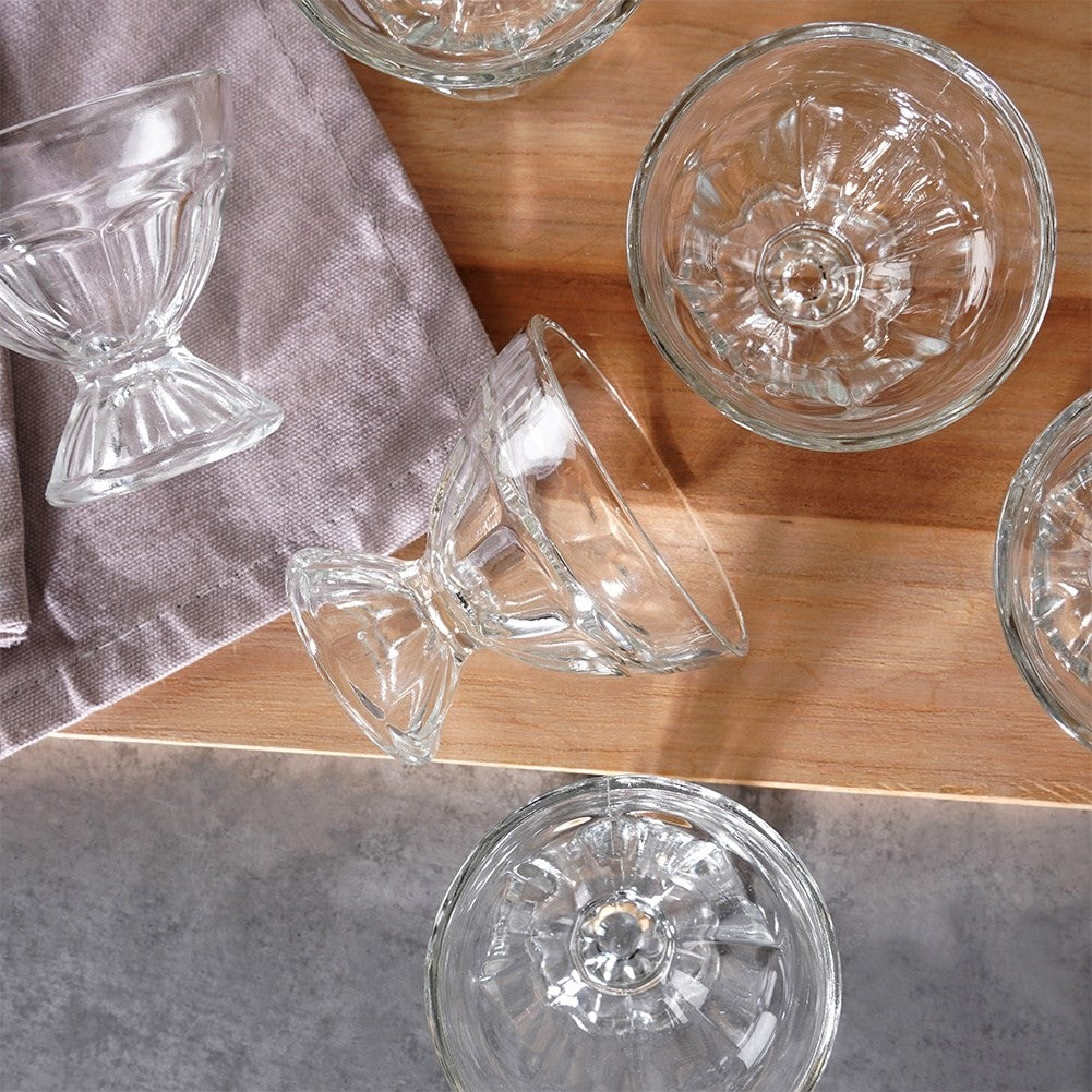 Six small glass dessert bowls, perfect for snacks and desserts