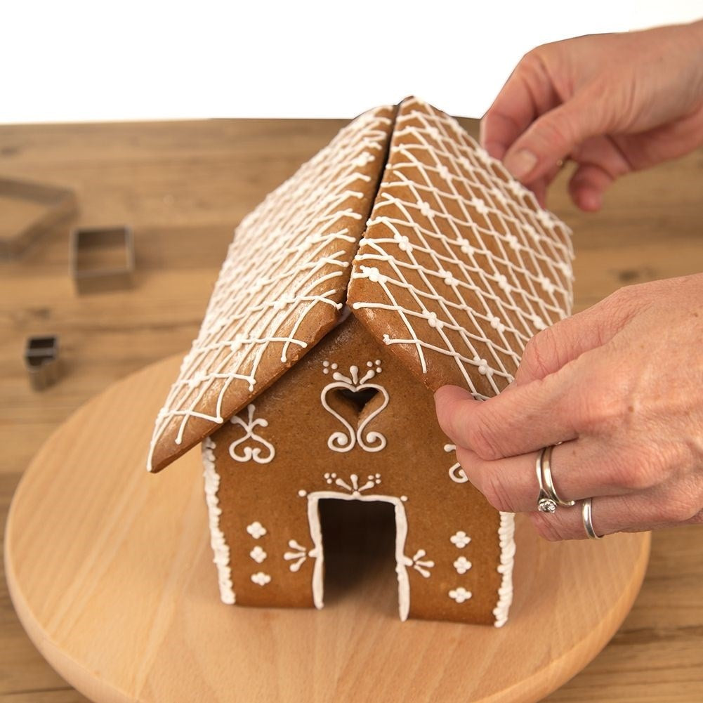 Six stainless steel gingerbread molds for 3D gingerbread houses