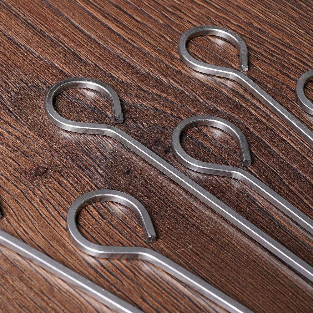 Six stainless steel skewers for vegetables and meat, perfect for the grill