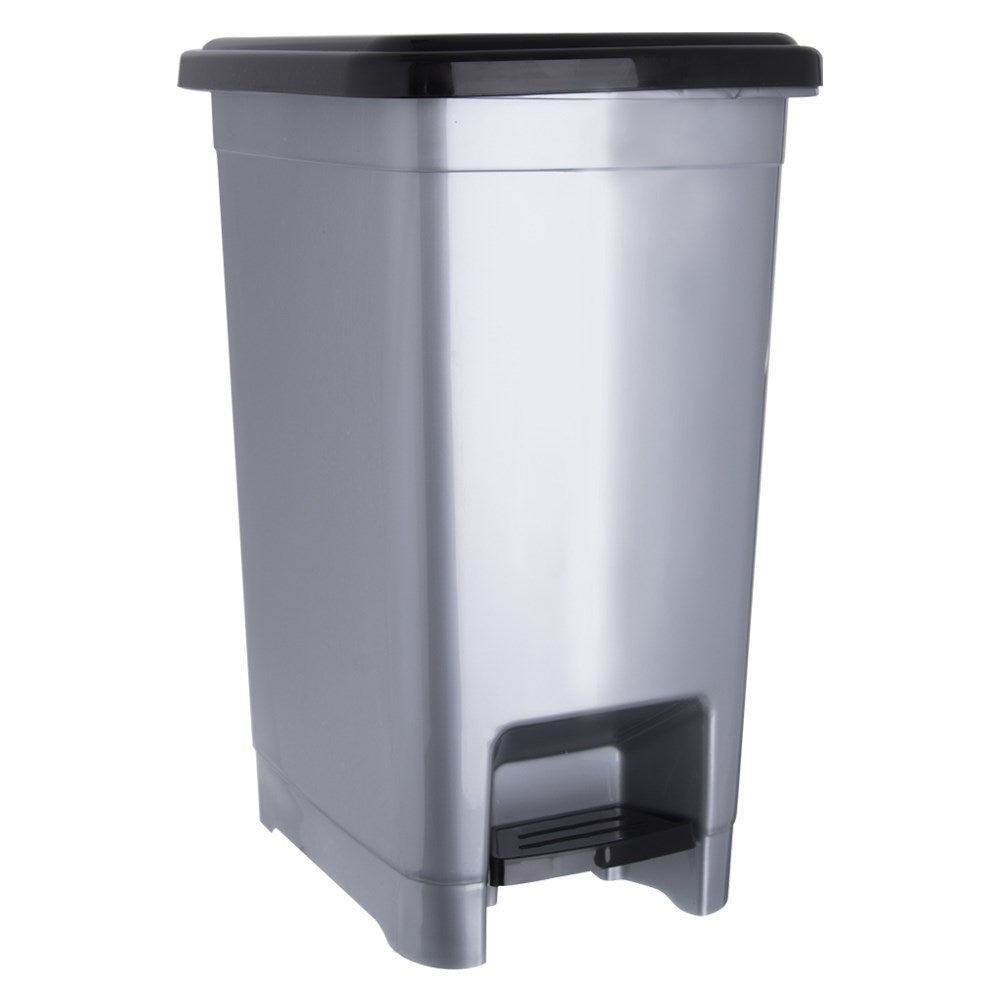 Slim and practical pedal bucket in gray plastic with handle