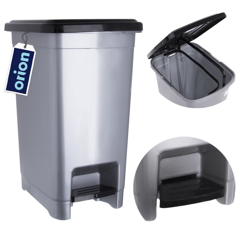 Slim and practical pedal bucket in gray plastic with handle