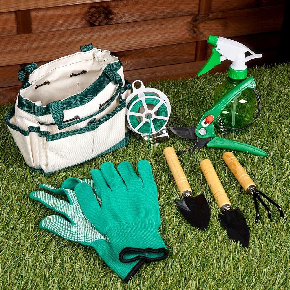Small Garden Tool Set in Convenient Storage Bag
