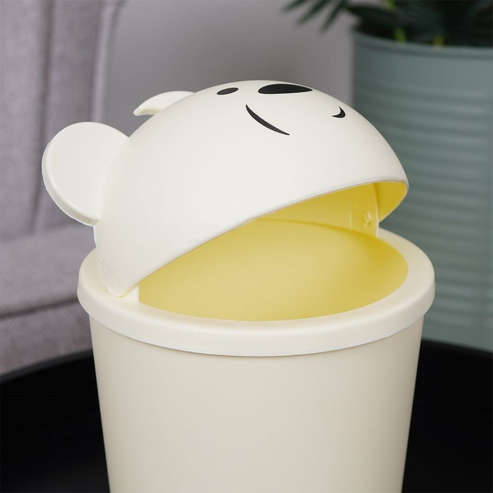 Small dustbin with removable lid in a cute bear shape