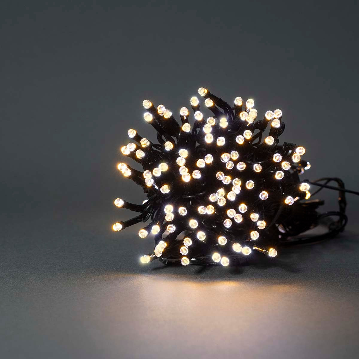 SmartLife Christmas Lighting | String | Wi-Fi | Warm White | 100 LEDs | 10.0 m | Android™ / IOS