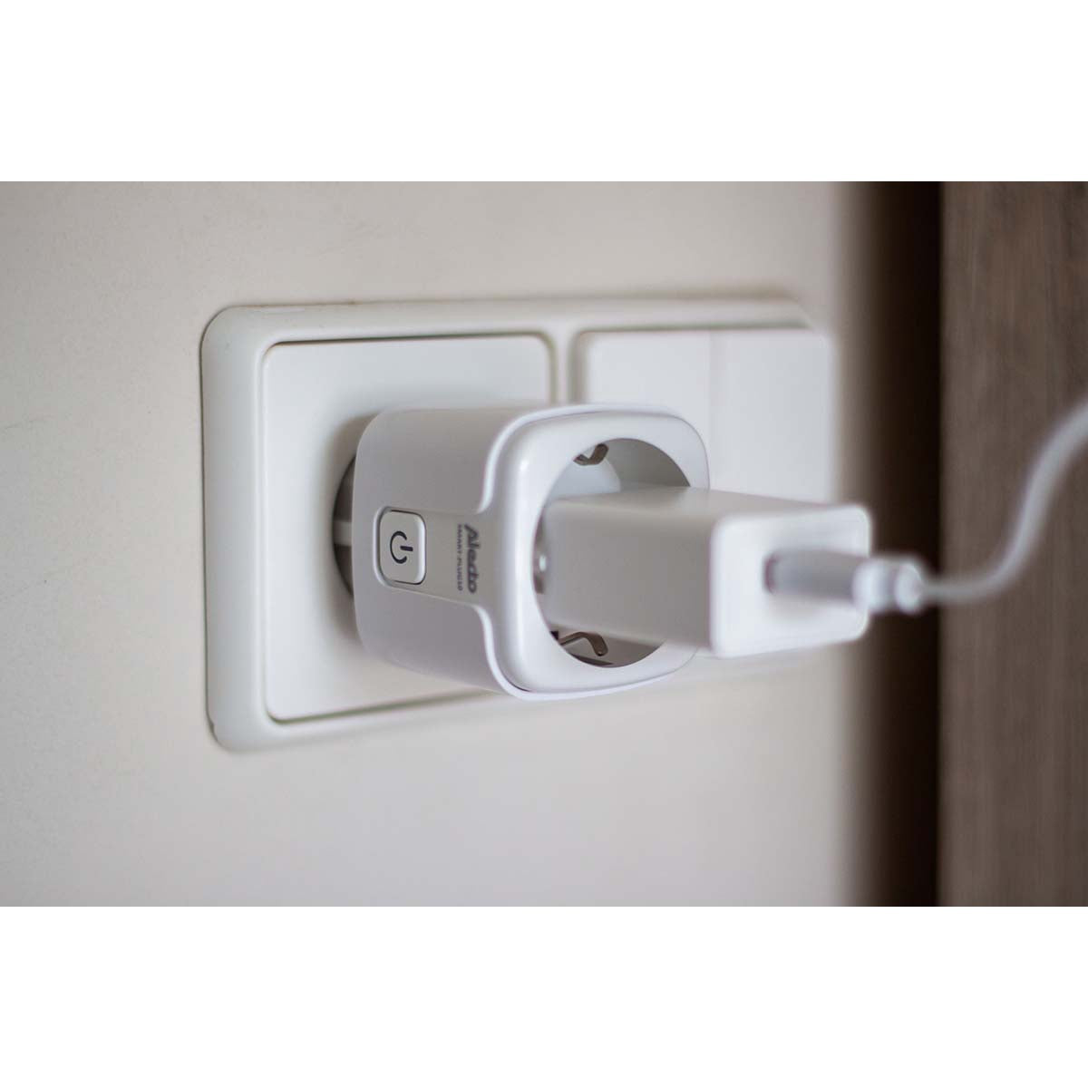 Smart Wi-Fi Plug 16A 3680W with Energy Monitor