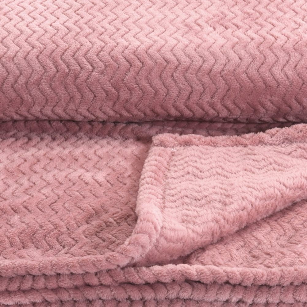 Soft and Cozy Microfiber Blanket - Perfect for Chilly Evenings