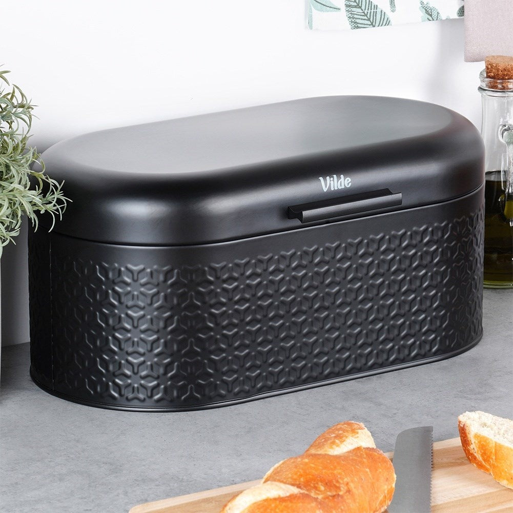 Spacious and stylish bread box in black steel for fresh bread