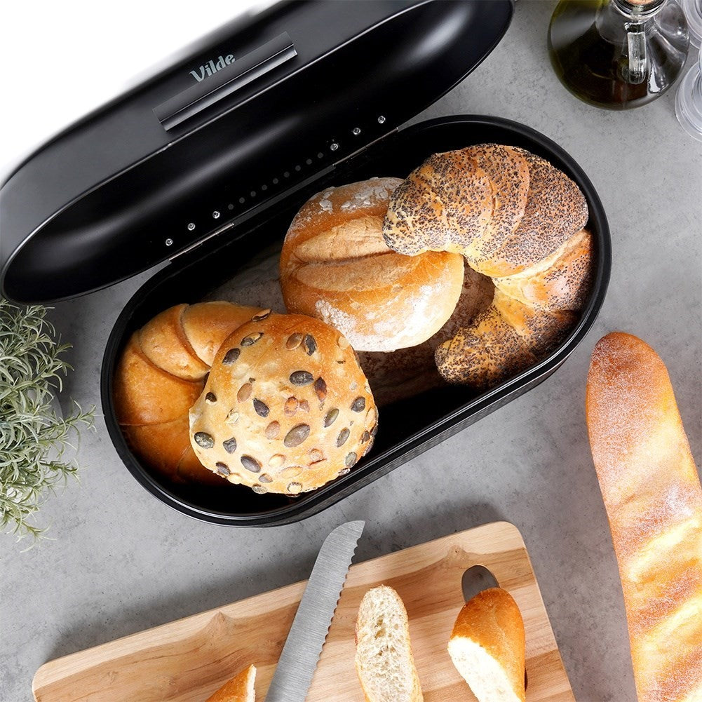 Spacious and stylish bread box in black steel for fresh bread