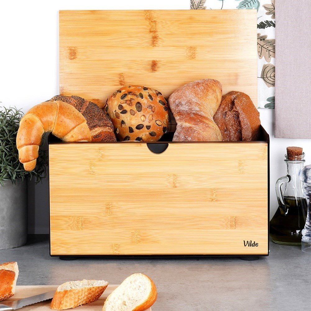 Spacious bread box in bamboo and black metal, easy opening