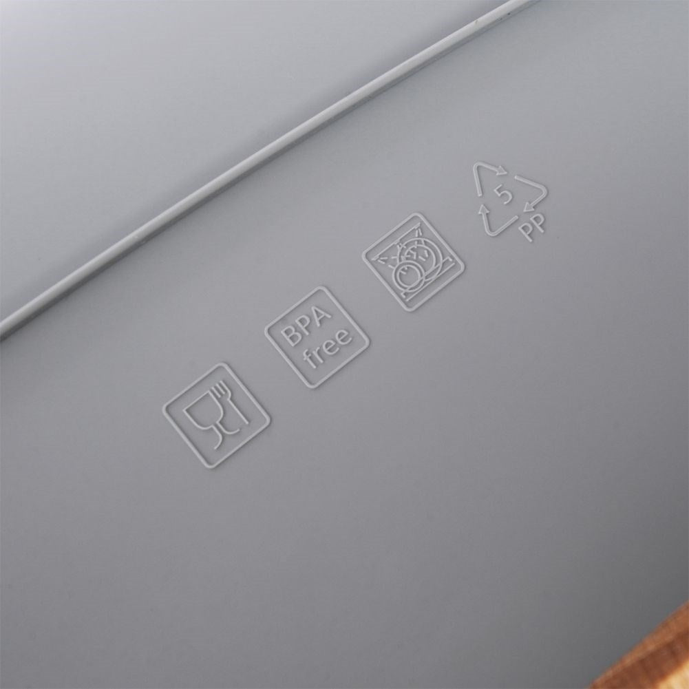 Spacious gray bread tin with a wooden cutting board as a lid