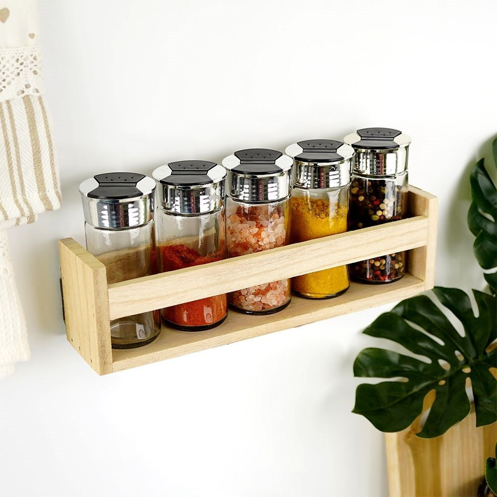 Spice Rack: Five Glass Containers in Wood for Perfect Organization