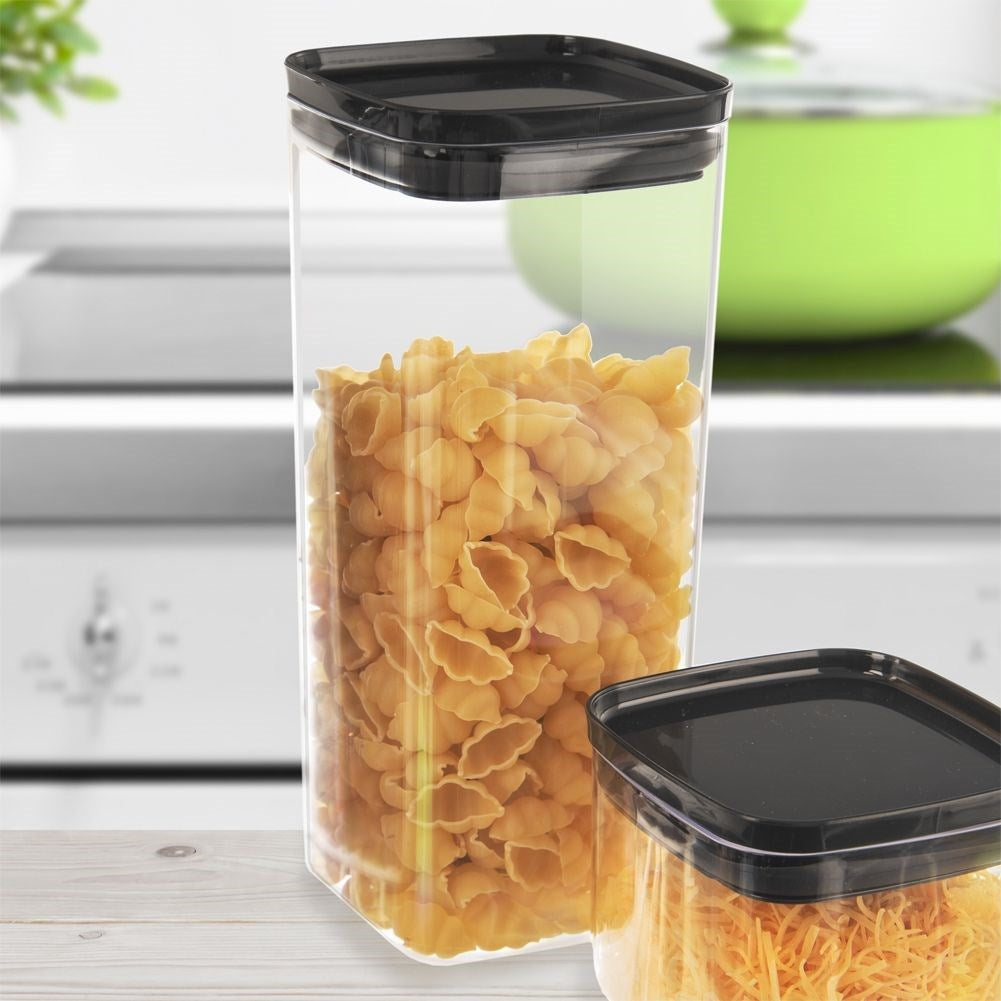 Square 1.4L container with silicone gasket for pasta