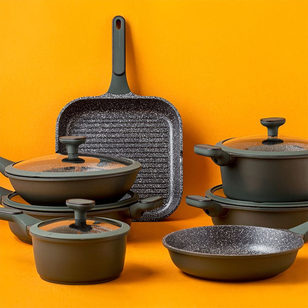 Square grill pan with five-layer non-stick granite coating