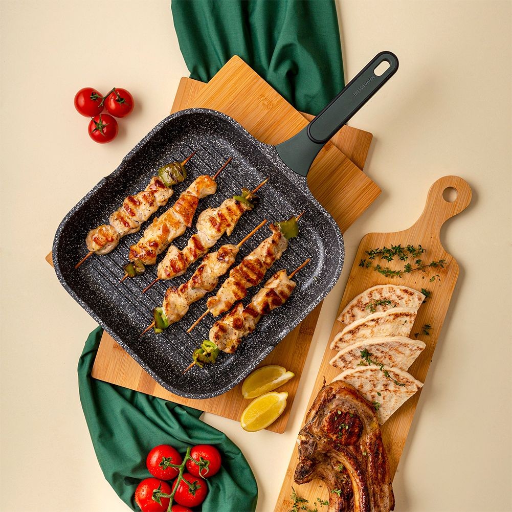 Square grill pan with five-layer non-stick granite coating