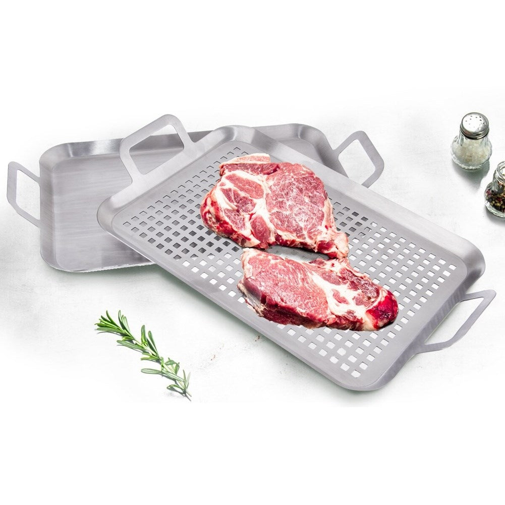 Stainless grill plateOur stainless steel grill plate is an excellent alternative to disposable aluminum trays. By using this durable grill plate, you save money and help protect the environment.