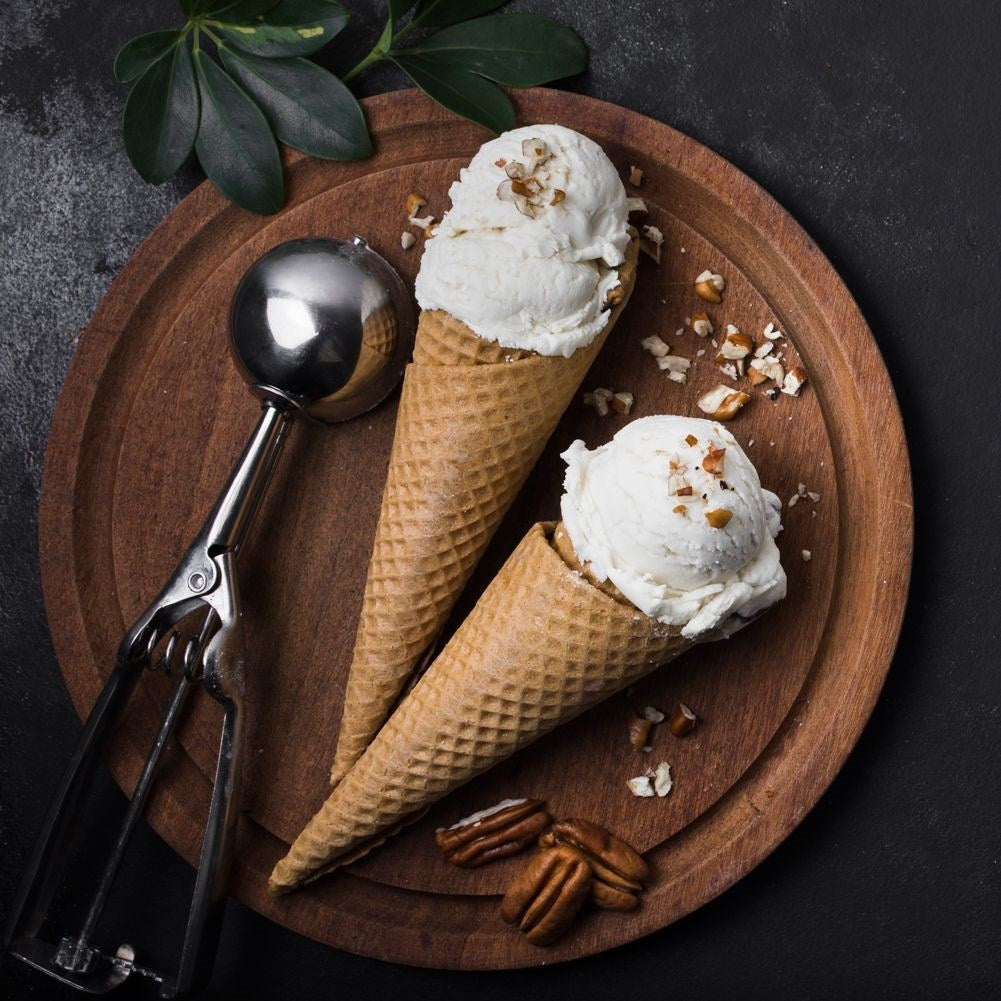 Stainless steel ice cream scoop for even scoops of ice cream, rice and potatoes