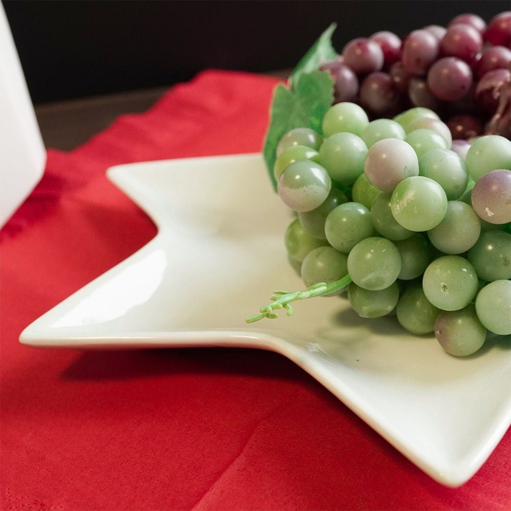 Star-shaped White Porcelain Tableware for Festive Holidays