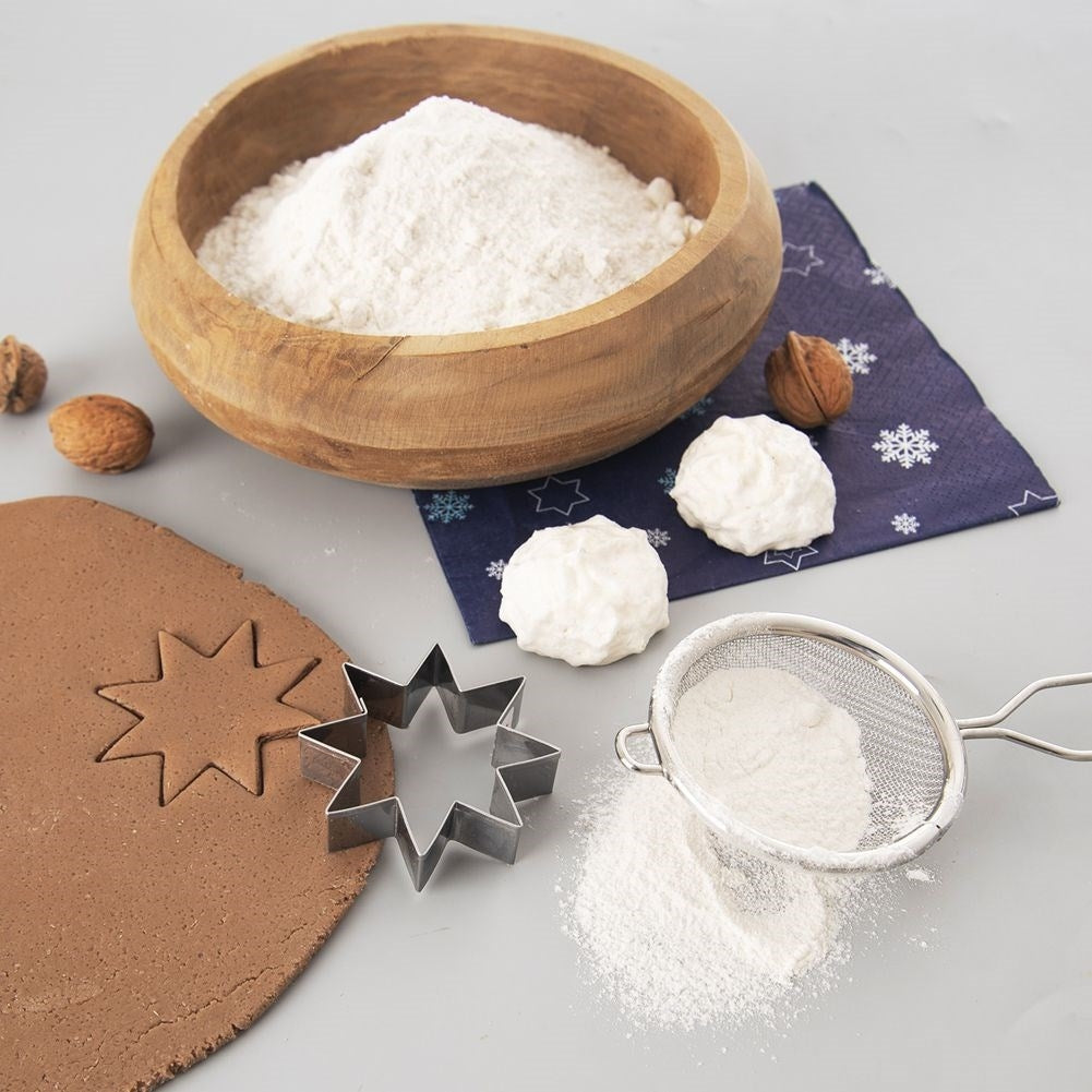 Star-shaped cookie tin in stainless steel for perfect gingerbread cookies