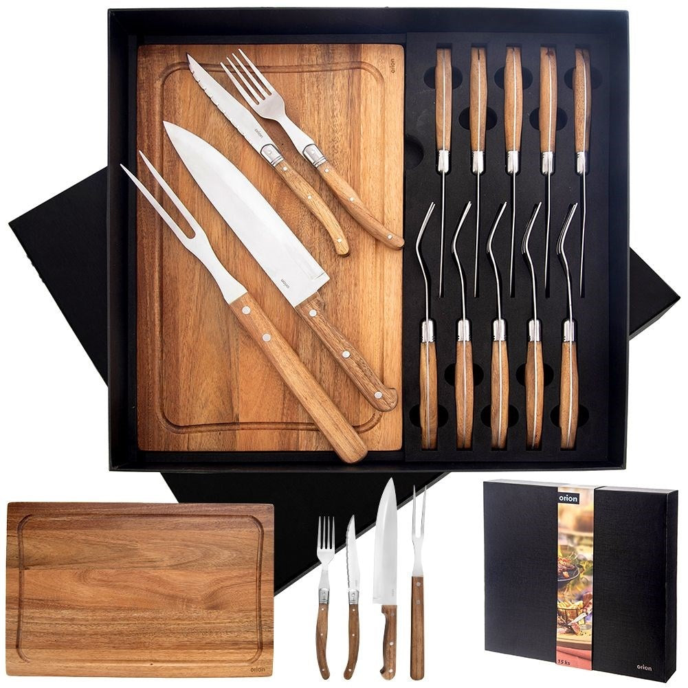 Steak and burger cutlery with wooden board for 6 people