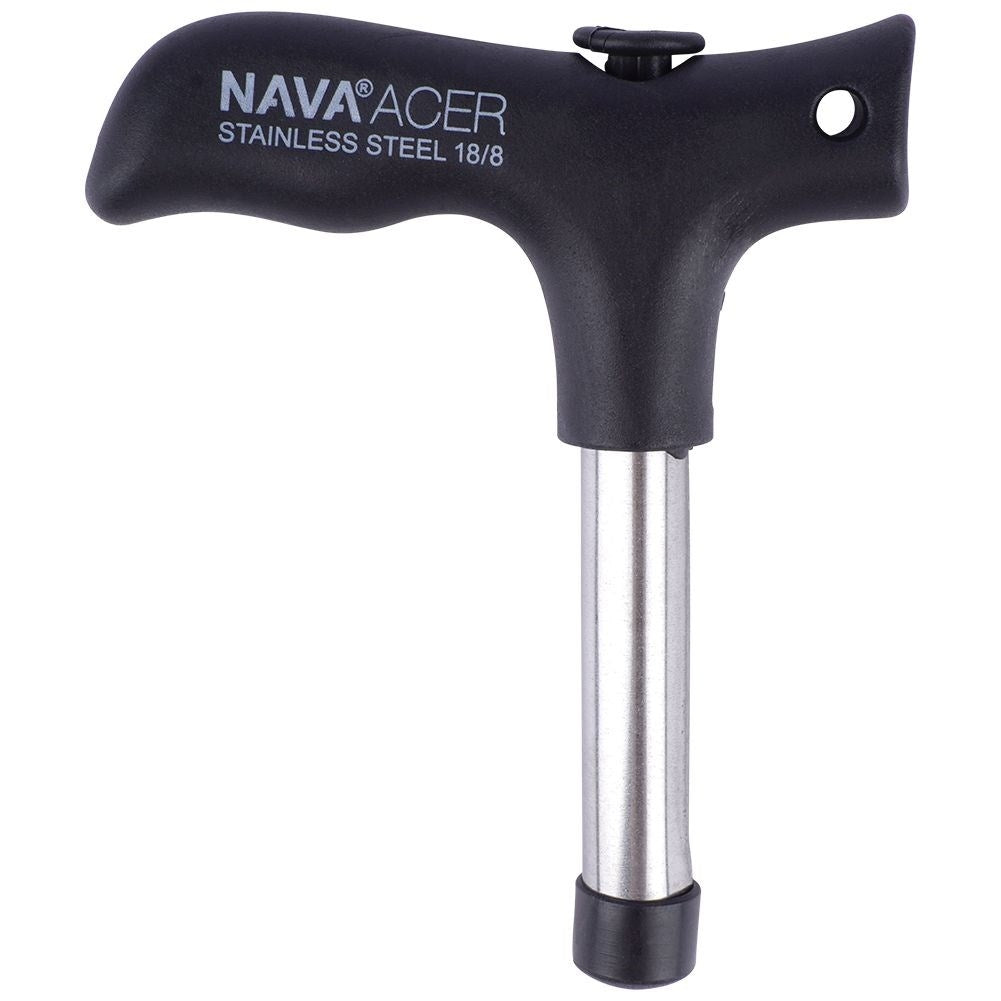 Steel coconut opener: Easy to use and clean