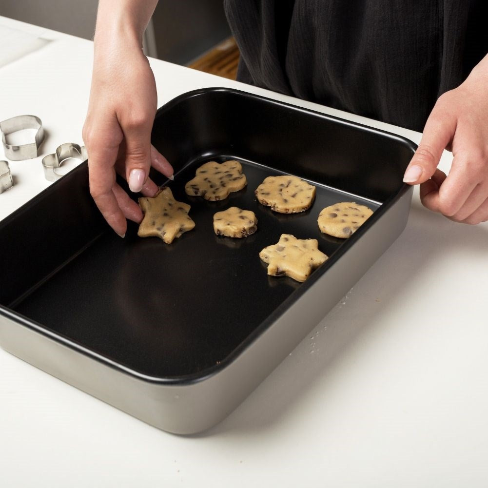 Steel punches for Christmas cookies: 15 different Christmas-inspired shapes