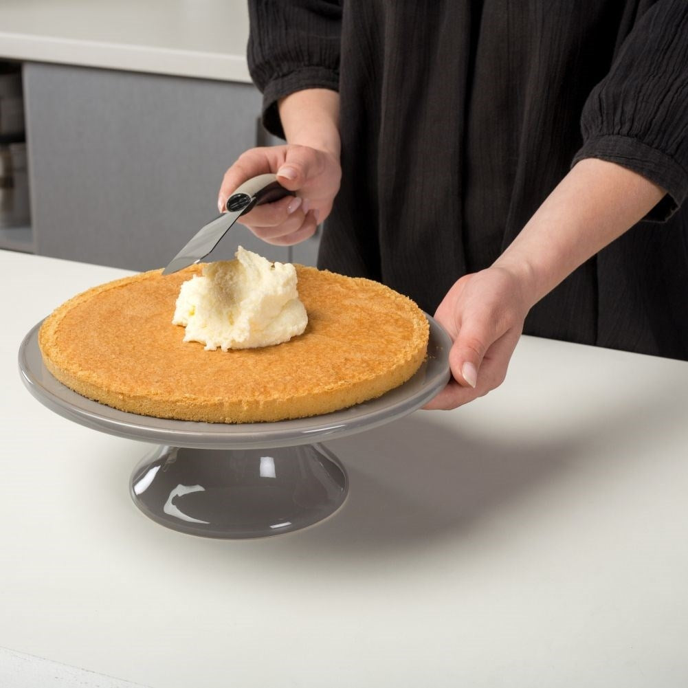 Steel spatula for cream, cakes and tarts - apply & serve