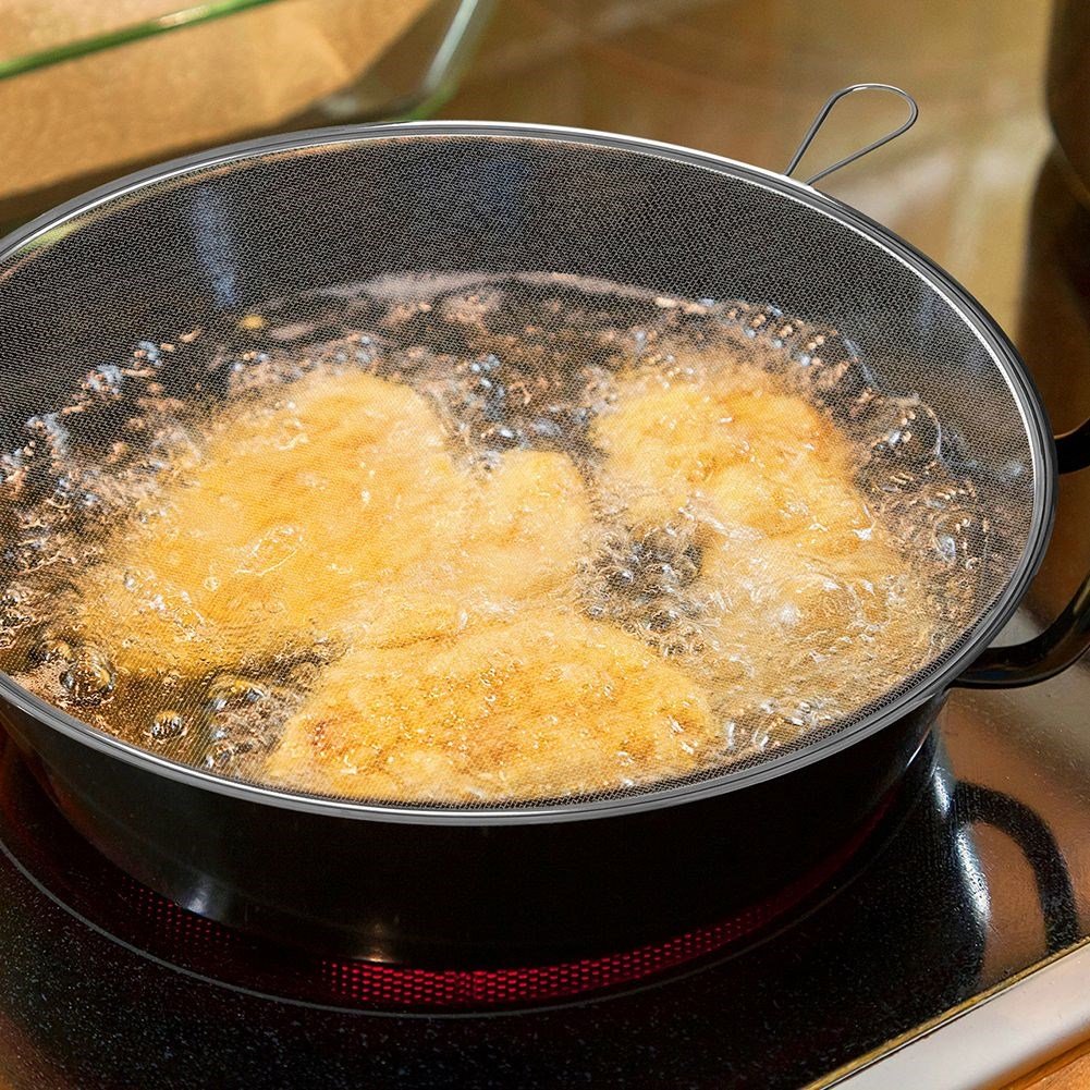 Steel strainer protective cover prevents grease splashes, with suspension loop