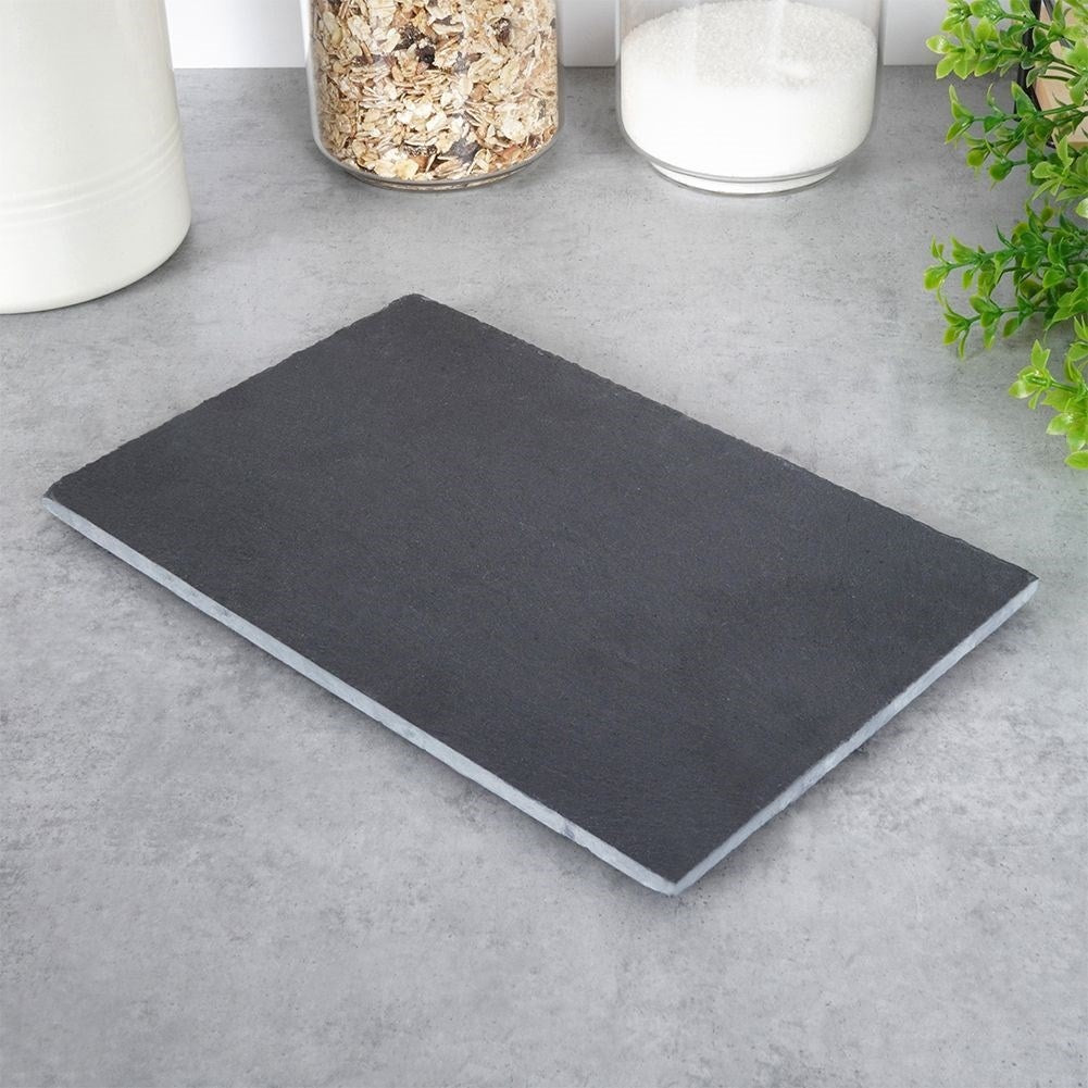 Stone tray: Elegant serving & heat-resistant coaster