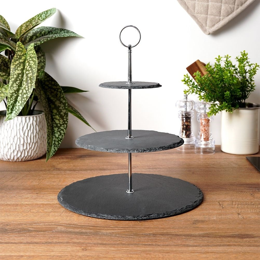 Stoneware: Three Tiers for Desserts and Appetizers