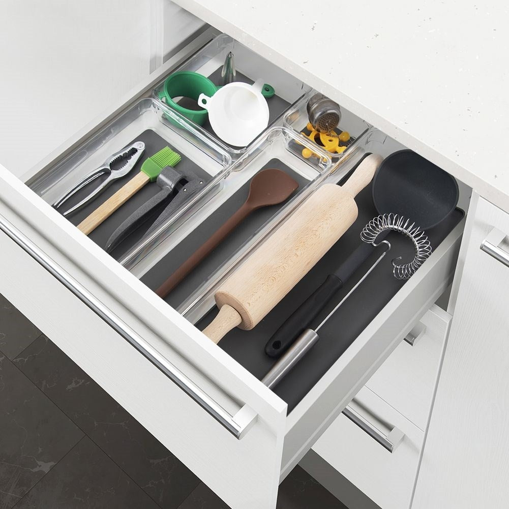 Storage box with non-slip feet and rubber mat