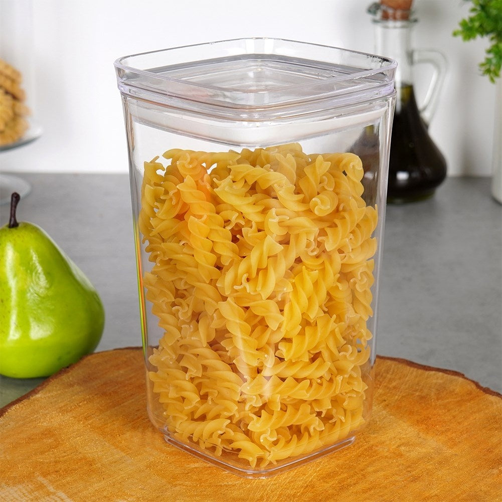 Storage container for dry goods, durable and transparent material