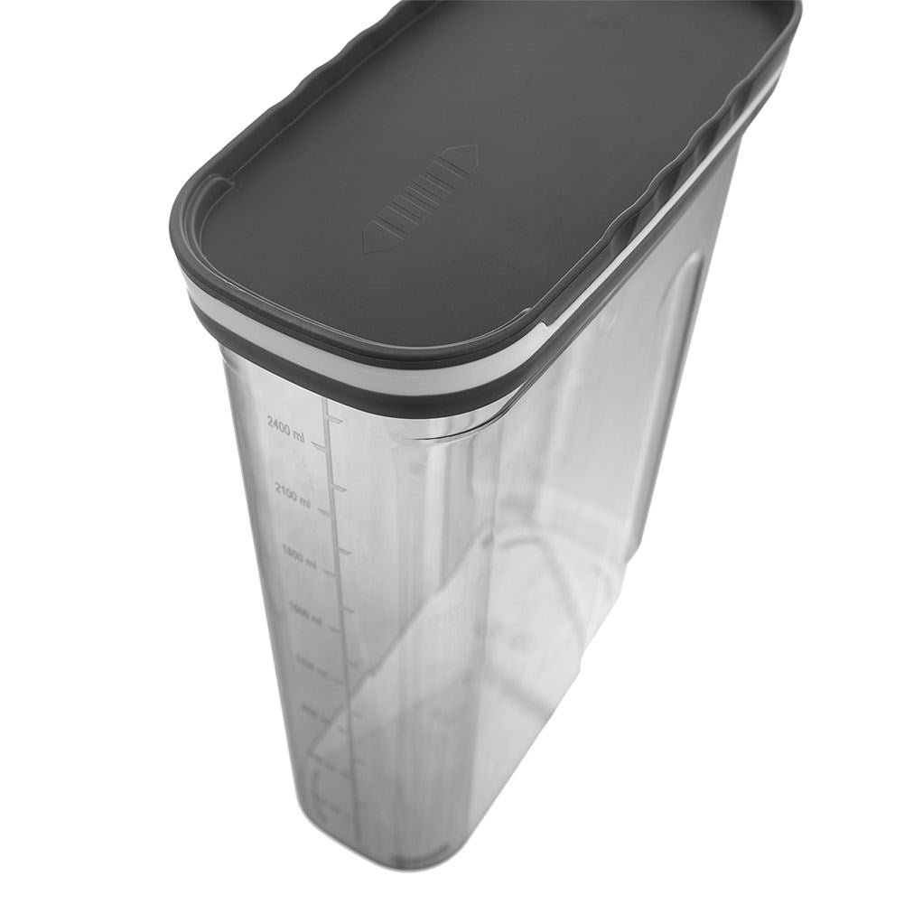 Storage container with dosing lid and measuring scoop