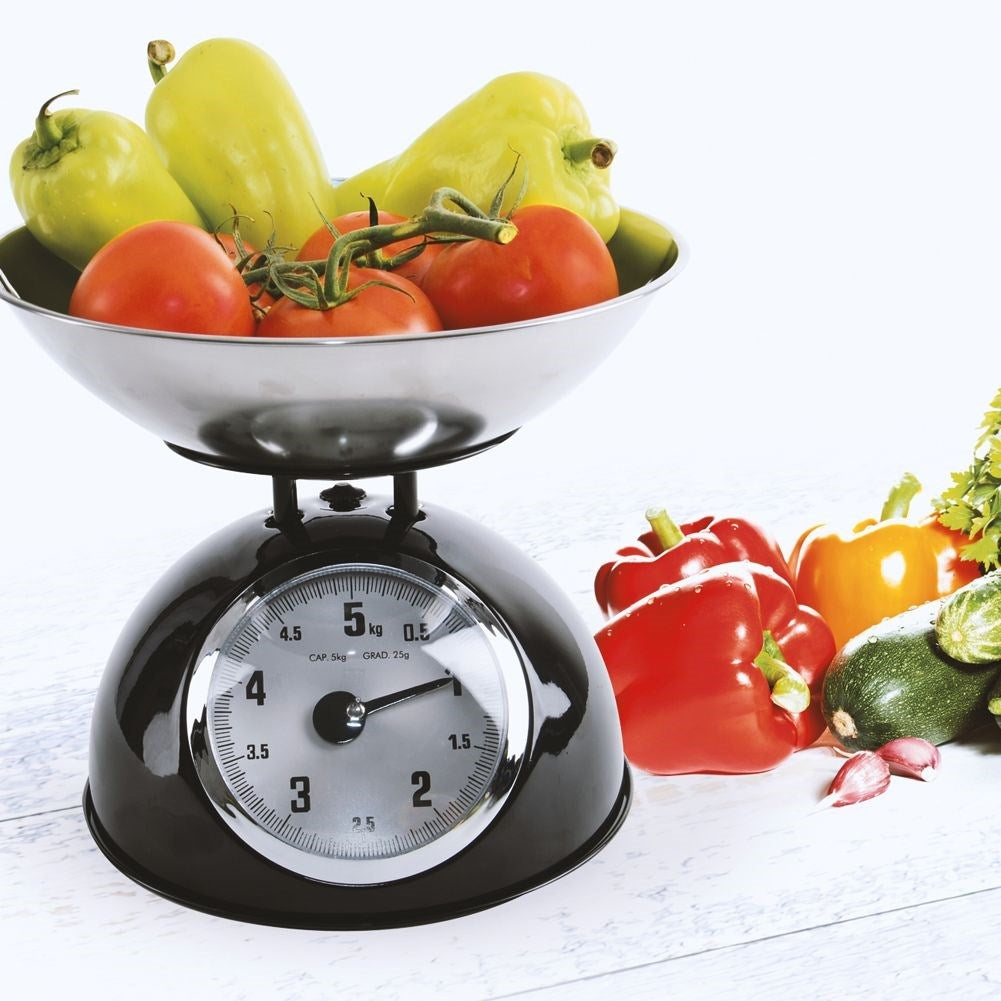Stylish Retro Kitchen Scale with Removable Bowl, Capacity 5 kg