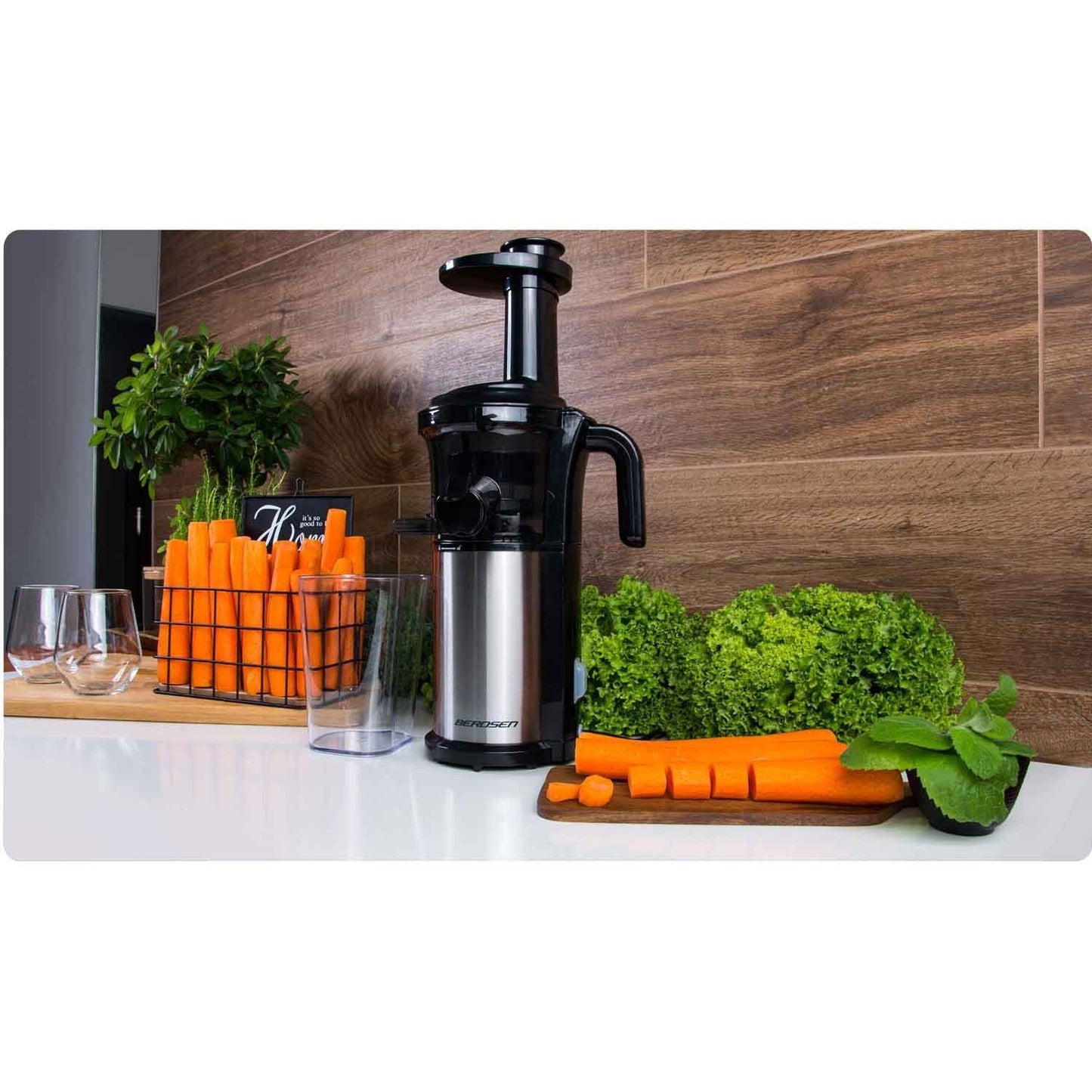 Super-efficient Berdsen slow juicer