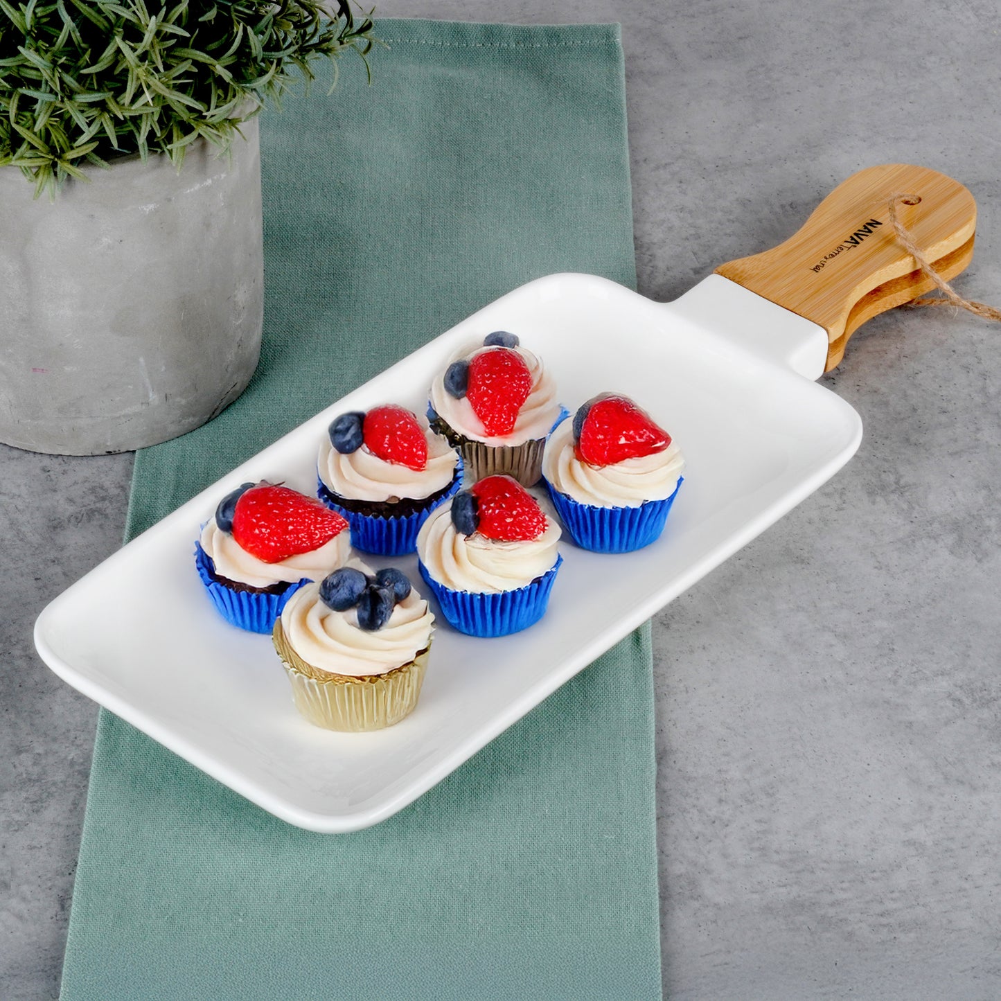 TERRESTRIAL porcelain serving plate 40.5 cm