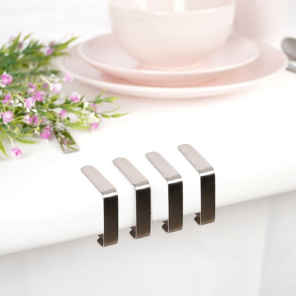 Tablecloth clips 4-pack: Perfect for terrace & garden