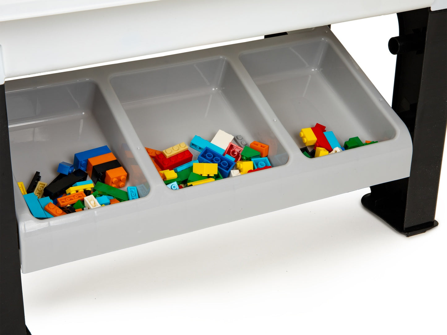 Table to play with stacking blocks for children