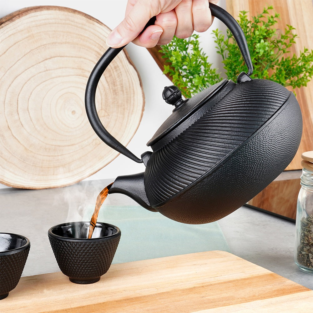 Tea kettle with infuser, cast iron, enameled, CAST LINE, 1 l