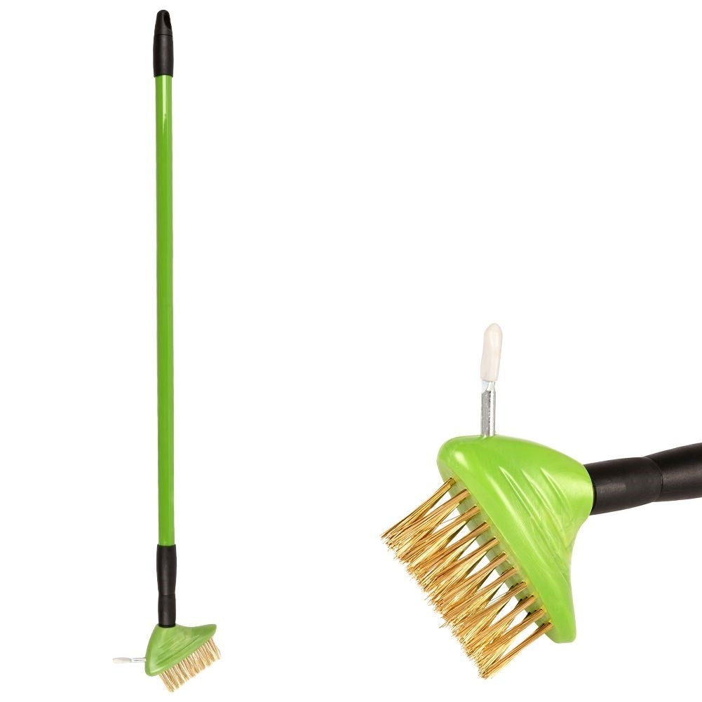 Telescopic Brush for Weeds with ScraperThis dense steel brush has three rows of hard-wearing wires, making it ideal for effectively removing weeds and grass from paving. Perfect for keeping your garden and patio clean and free of unwanted vegetation.