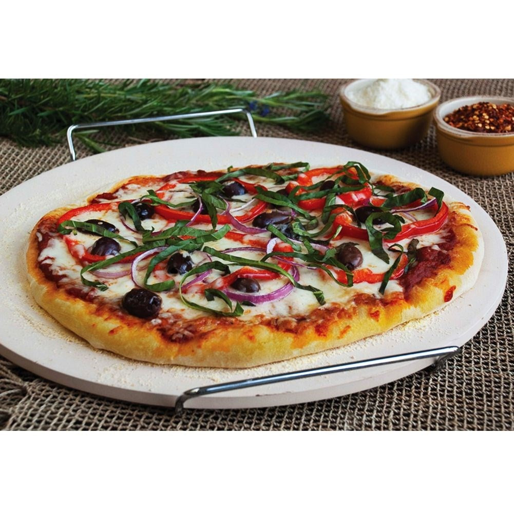 The chamotte test: Even baking & crispy bottom with a pizza knife