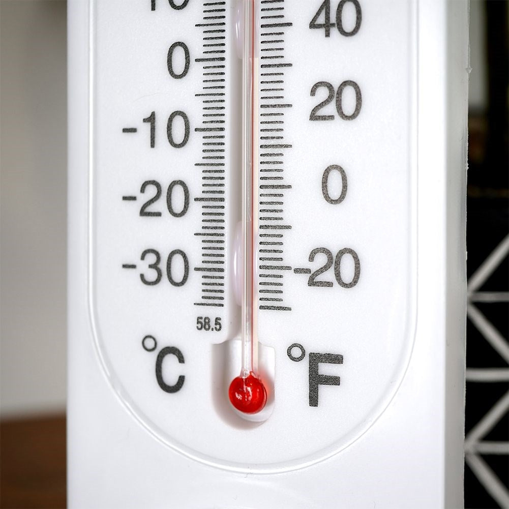 Thermometer with hygrometer for indoor and outdoor use