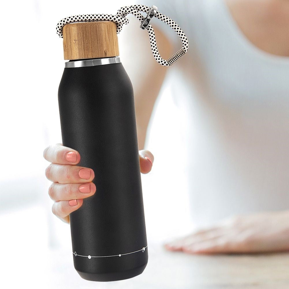 Thermos bottle in stainless steel for all drinksDiscover our high-quality thermos bottle made of stainless steel with a double wall to keep your drinks hot or cold for a long time. The bottle has a tight screw cap and a practical strap for easy transp