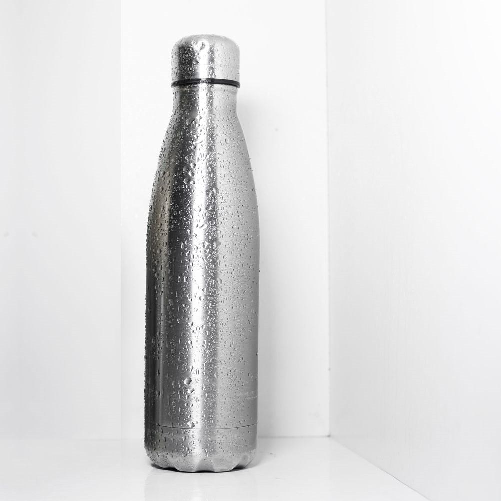 Thermos in stainless steel with double-walled vacuum insulation