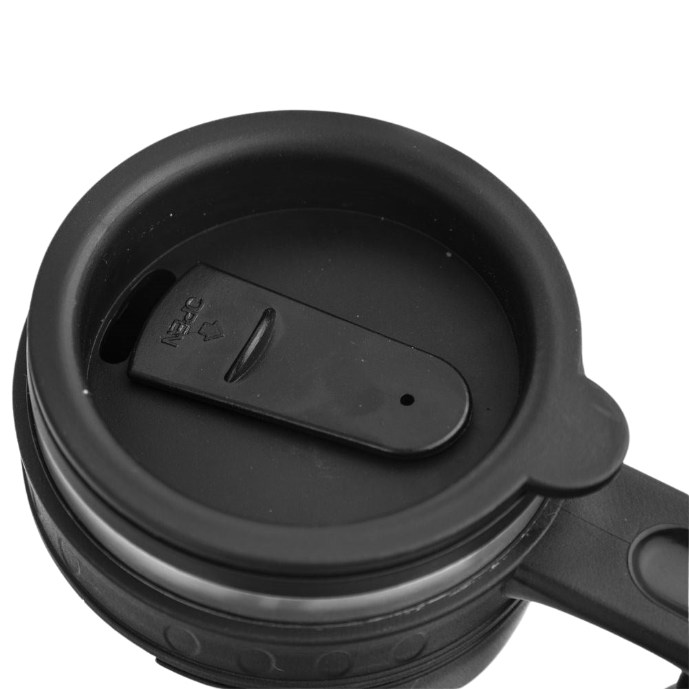 Thermos mug for Hot and Cold DrinksDiscover our high-quality thermos mug that is perfect for both hot and cold drinks. It has a lid with a silicone seal and a convenient opening for drinking. With its vacuum-insulated double wall, it keeps your drink