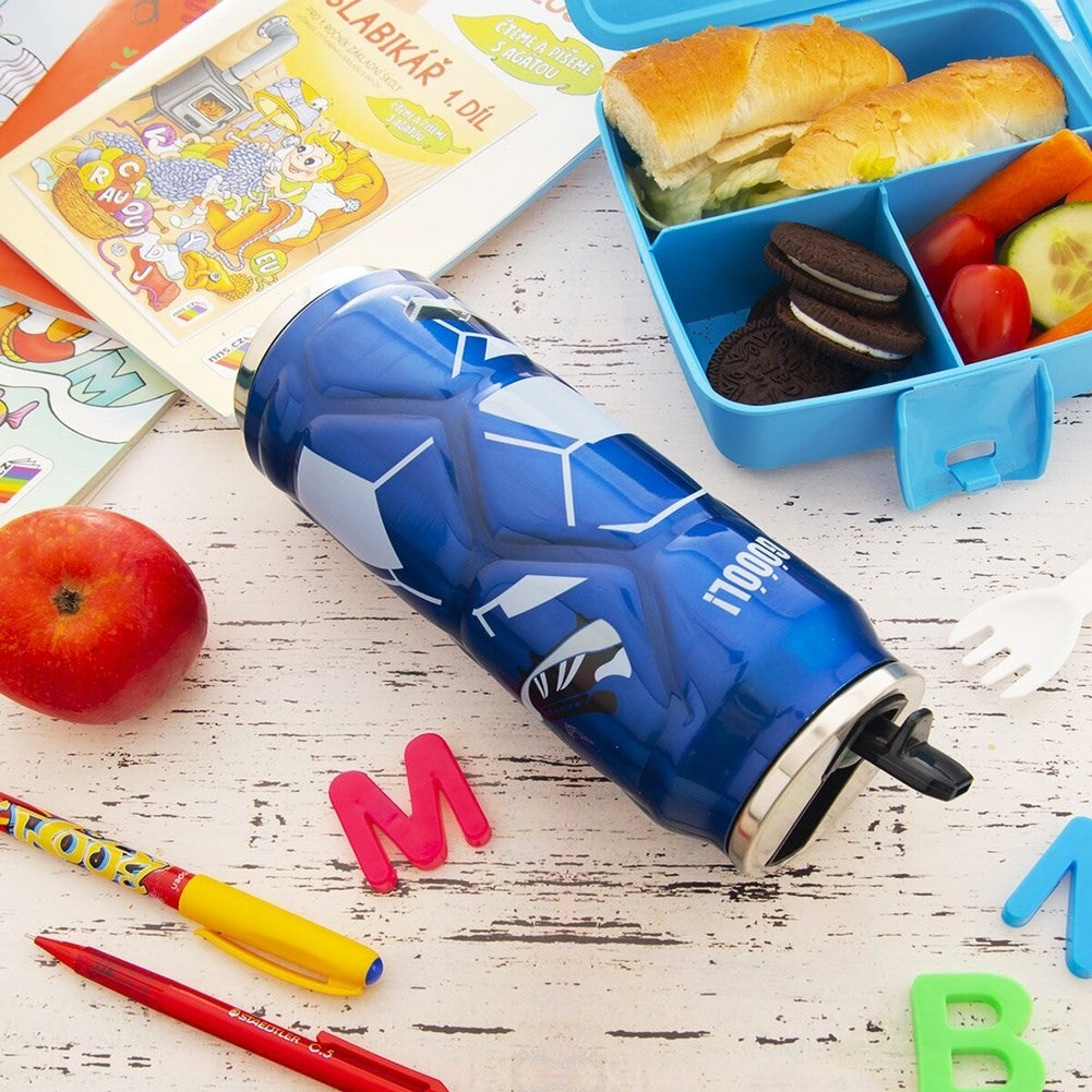 Thermos mug in can form with spout and straw, lasts 12 hours