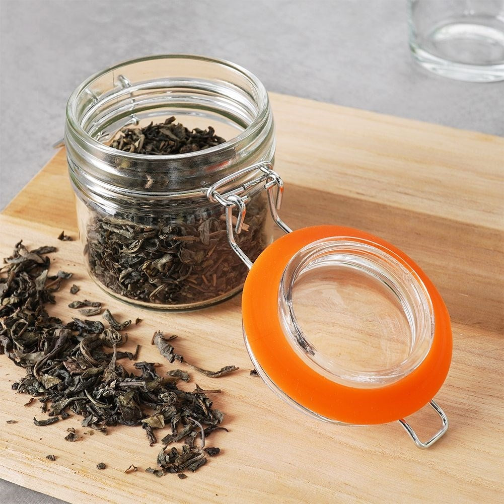 Thick glass jar with patent closure and rubber seal