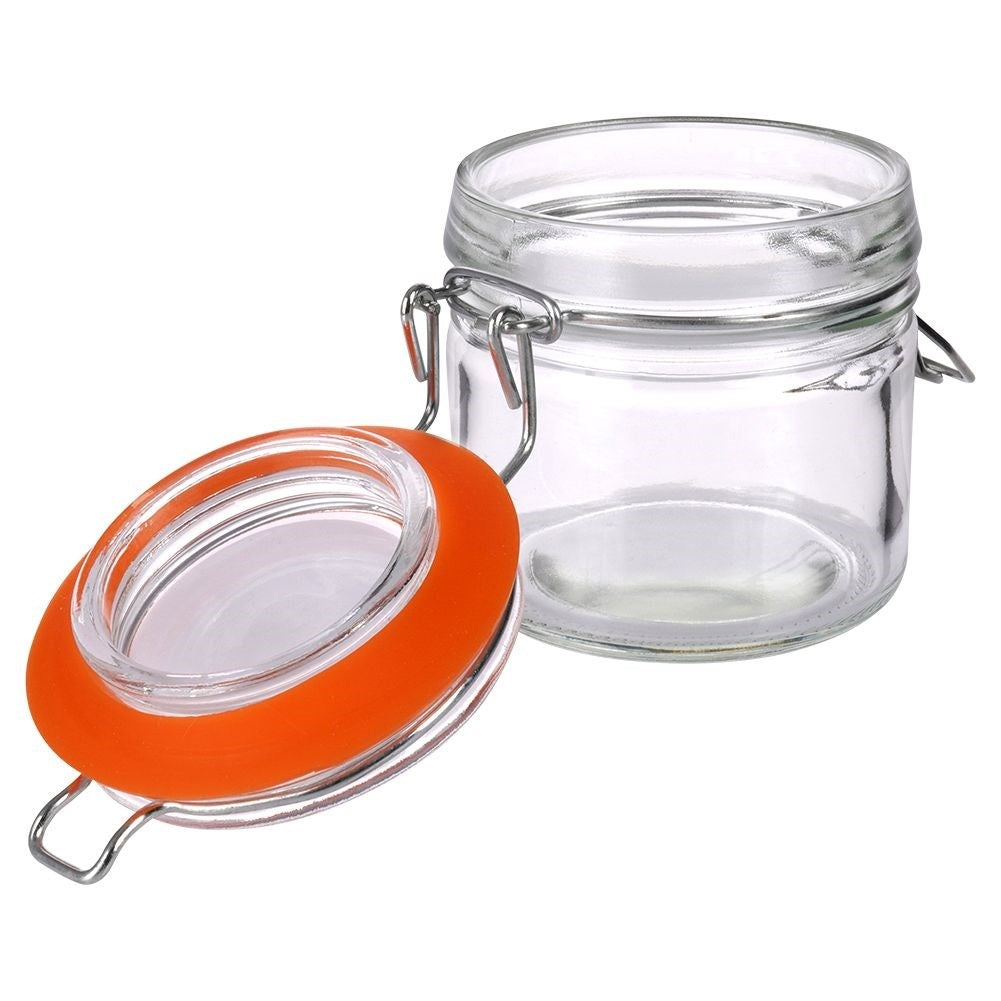 Thick glass jar with patent closure and rubber seal